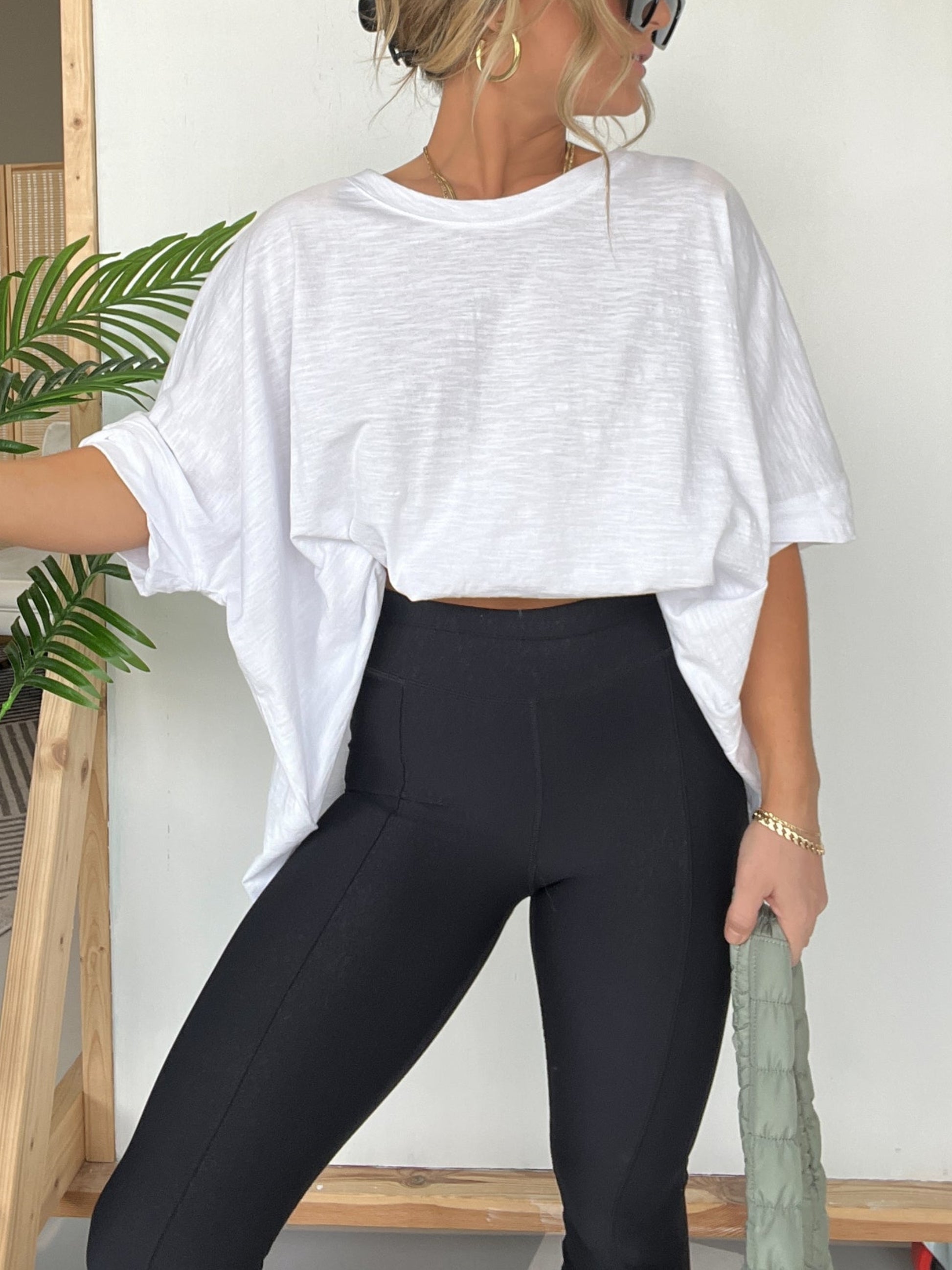 💥Women's Solid Colour Loose Round Neck Oversized T-Shirt 💥 Free Shipping-1
