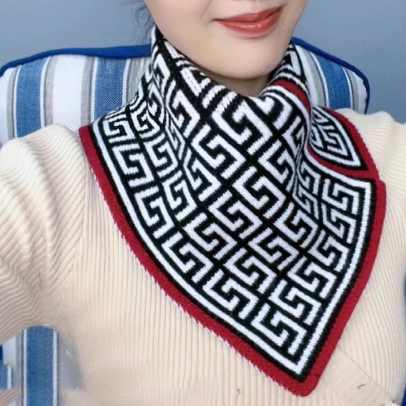 🍂Nice Gift for Her!Only need ￡6.99 this week!!!🎁Delicate Triangle Neck Scarf-20