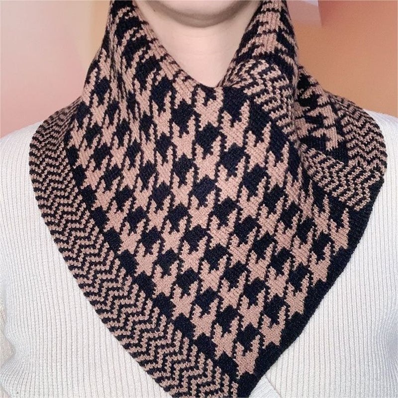 🍂Nice Gift for Her!Only need ￡6.99 this week!!!🎁Delicate Triangle Neck Scarf-29