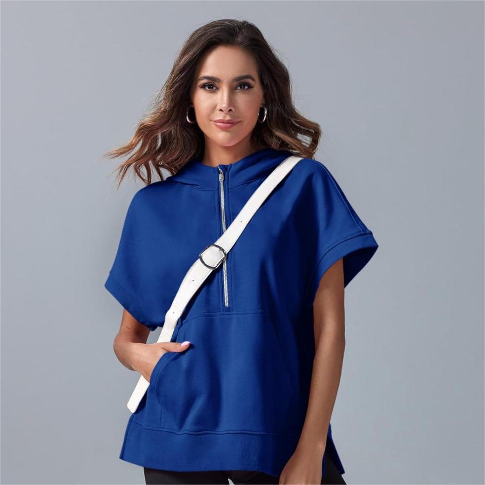 2024 Oversized Casual Half Zip Short Sleeve Pullover Tops with Pockets-5