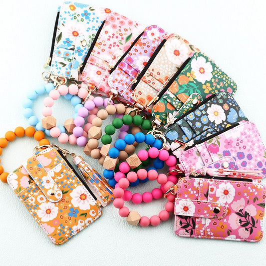 🔥Hot sale 49%🔥 Women’s Boho Style Card Bag with Beaded Bracelet & Tassel Keychain